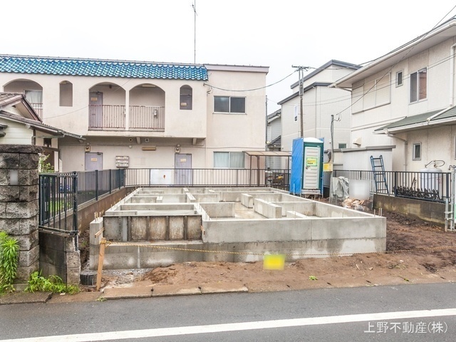 外観: