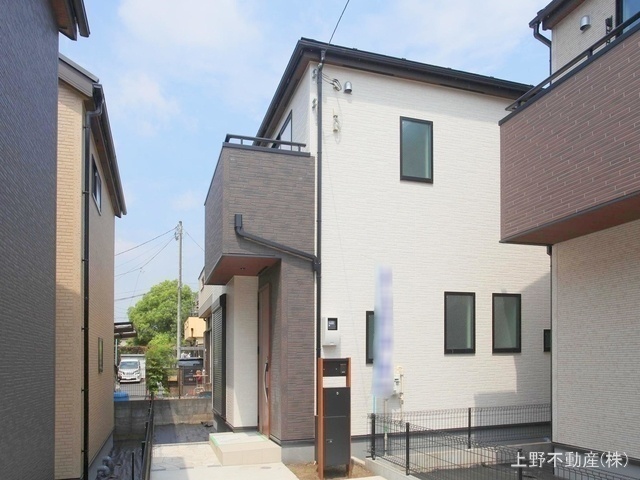 外観: